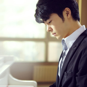 国产AV骚浪淫荡
